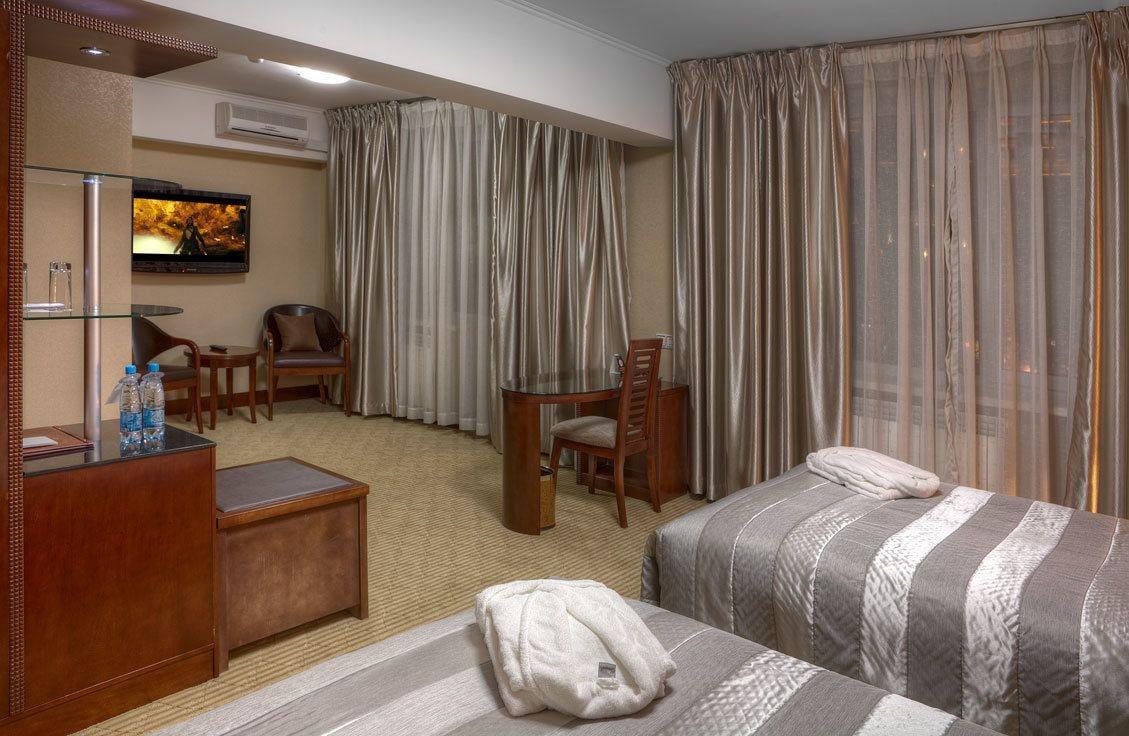 Voyage Hotel Алмати Екстер'єр фото