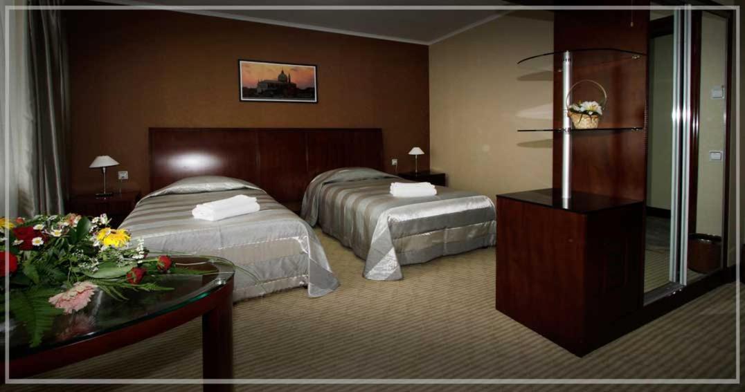 Voyage Hotel Алмати Номер фото