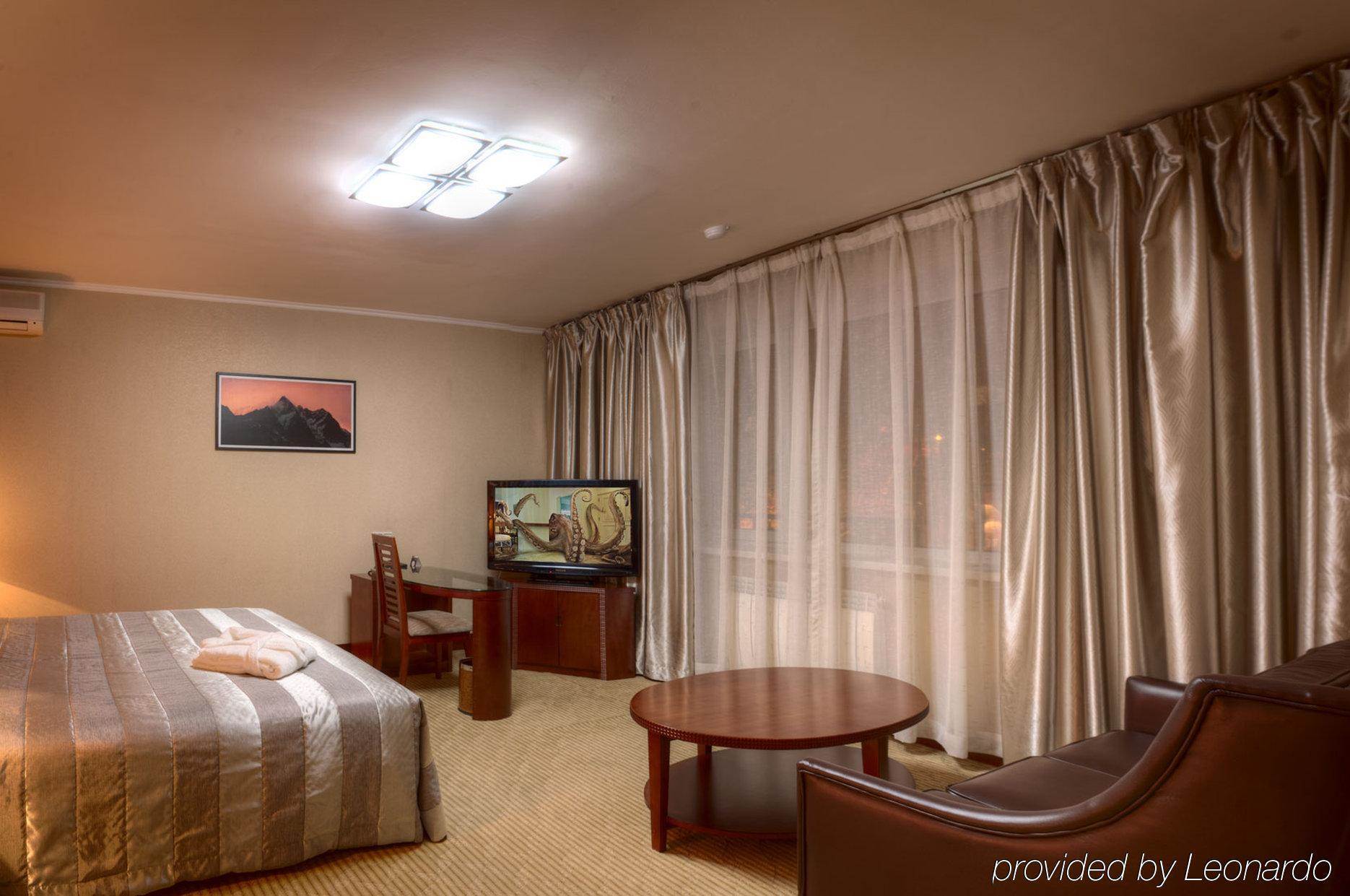 Voyage Hotel Алмати Номер фото